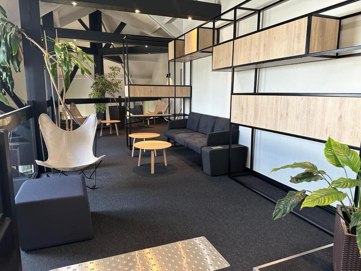 宜必思圣罗侠酒店 圣洛 外观 照片