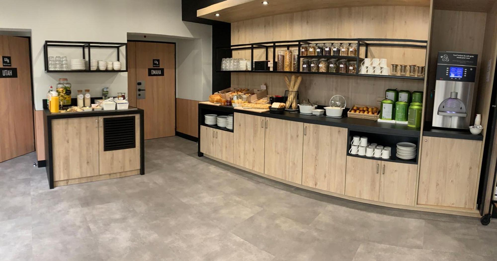 宜必思圣罗侠酒店 圣洛 外观 照片